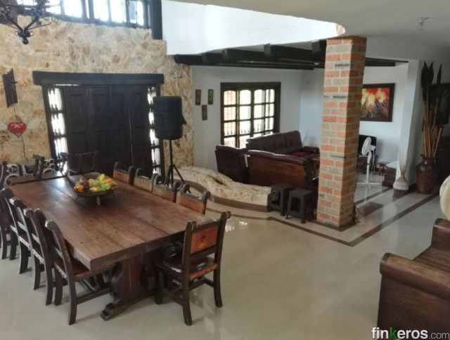 HERMOSA FINCA DE LUJO EN CARTAGO - Finca en Pereira, Risaralda